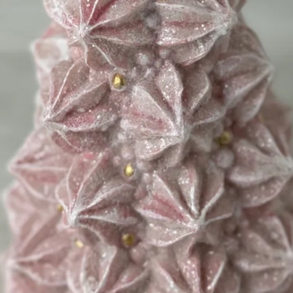 Pink Meringue Christmas Tree - Picture 2 of 2